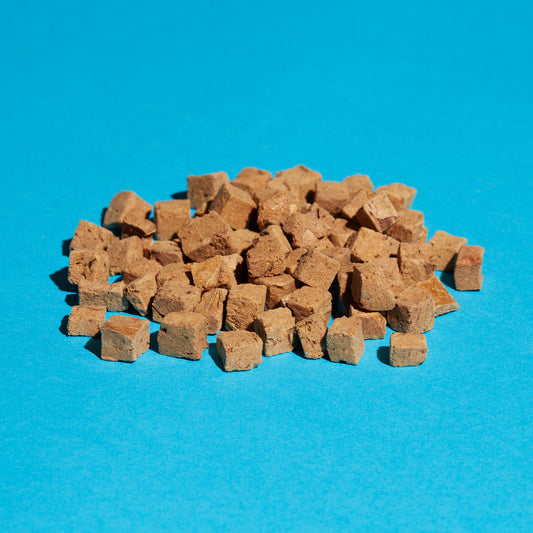close up of snaggletooth freeze dried liver treats